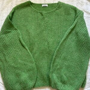 Rumored Vibrant Green Women's Crew Neck Sweater